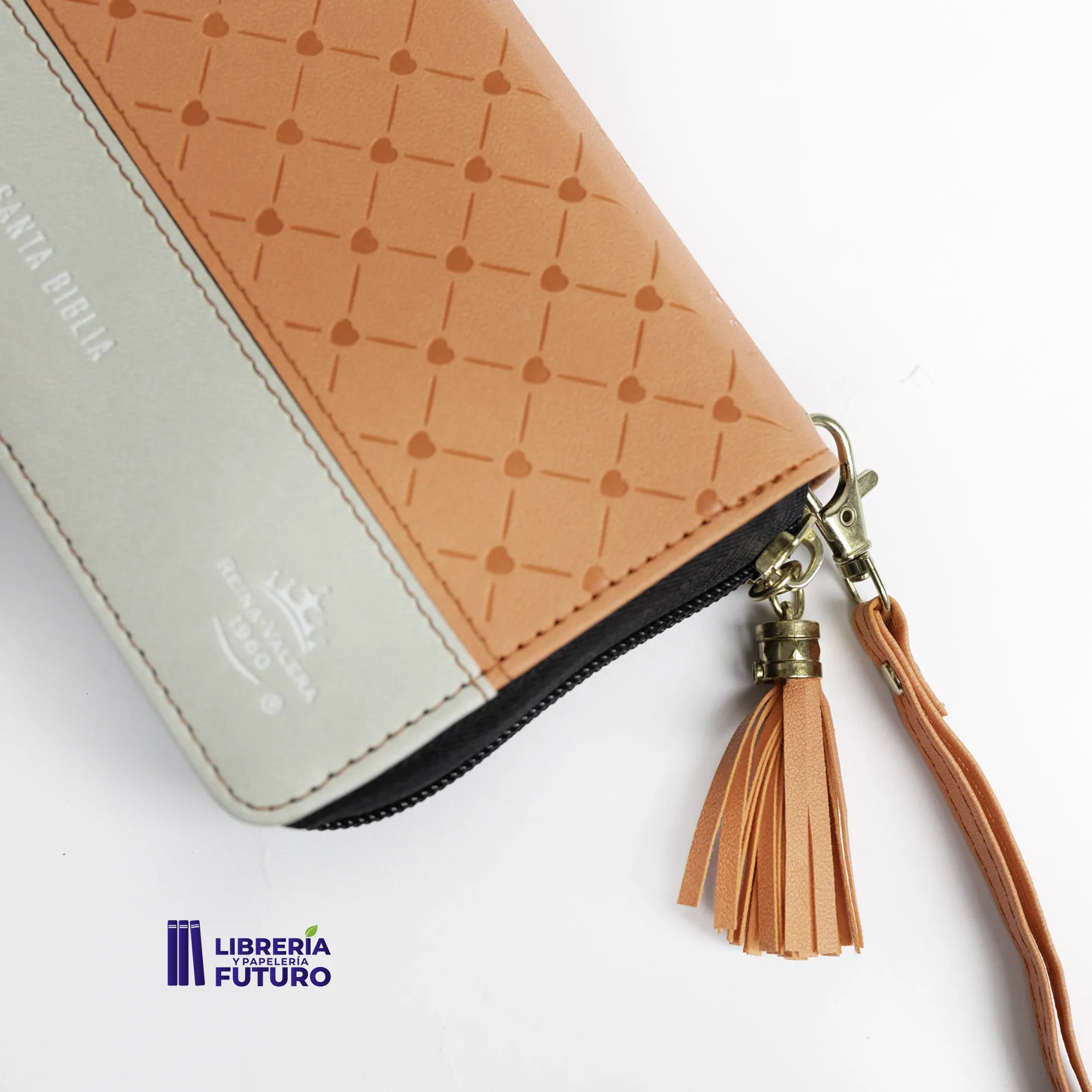 Biblia coral tipo chequera - Image 8