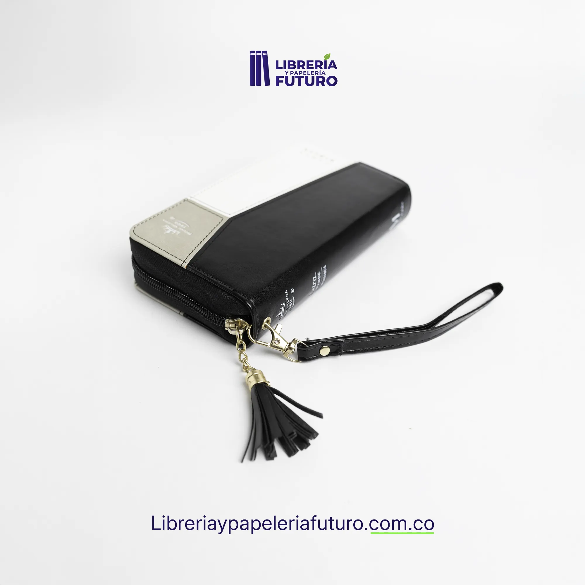 Biblia negra/beige tipo chequera - Image 8