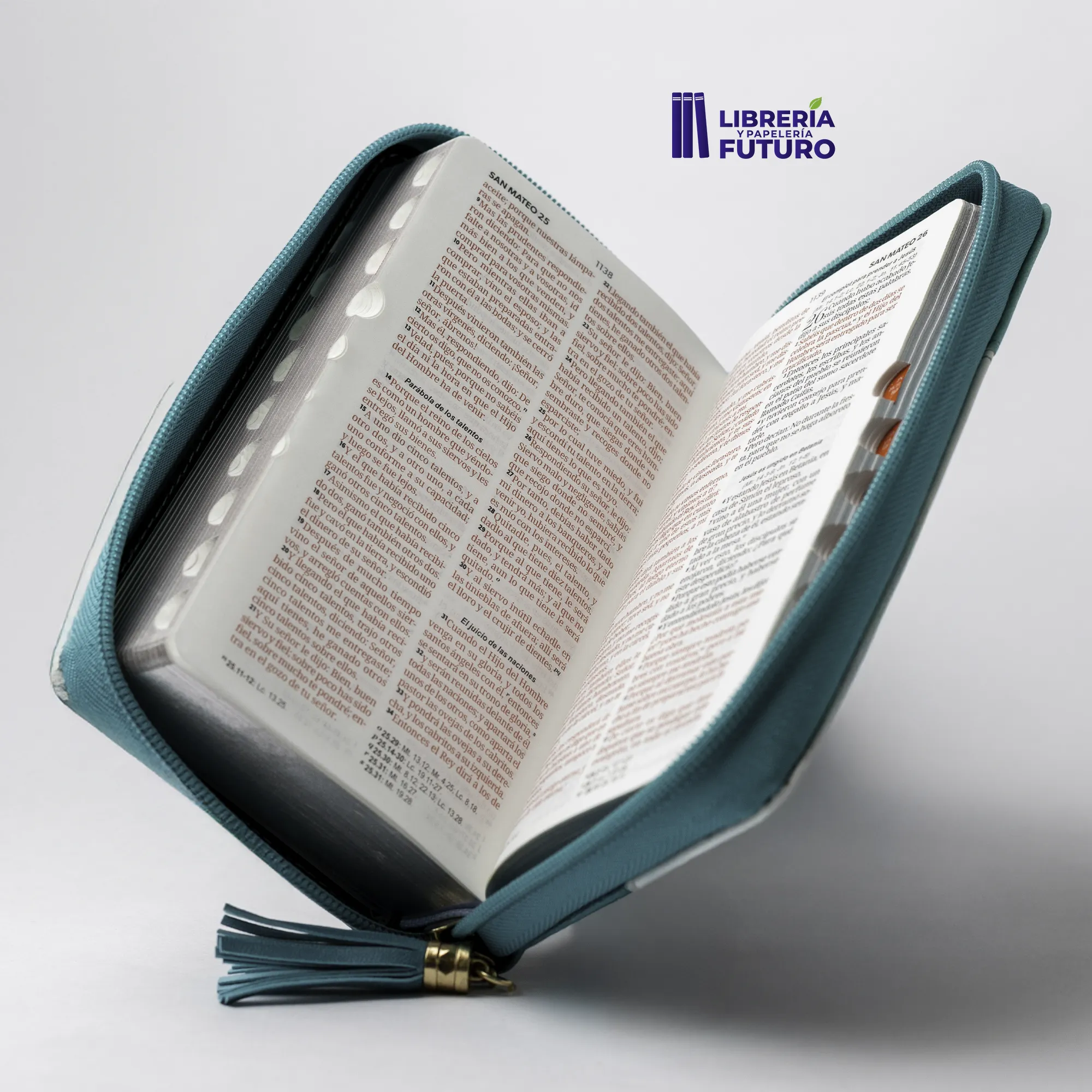 Biblia turquesa tipo chequera - Image 8