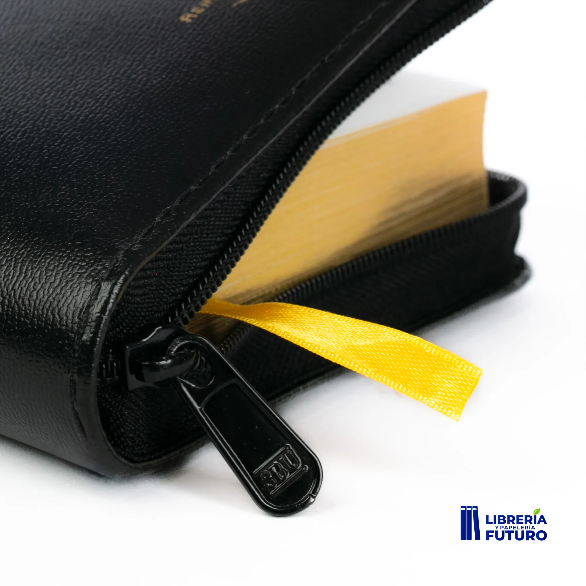 Biblia negra, en tamaño y letra pequeña con cremallera e índice (versión de lujo) - Image 3