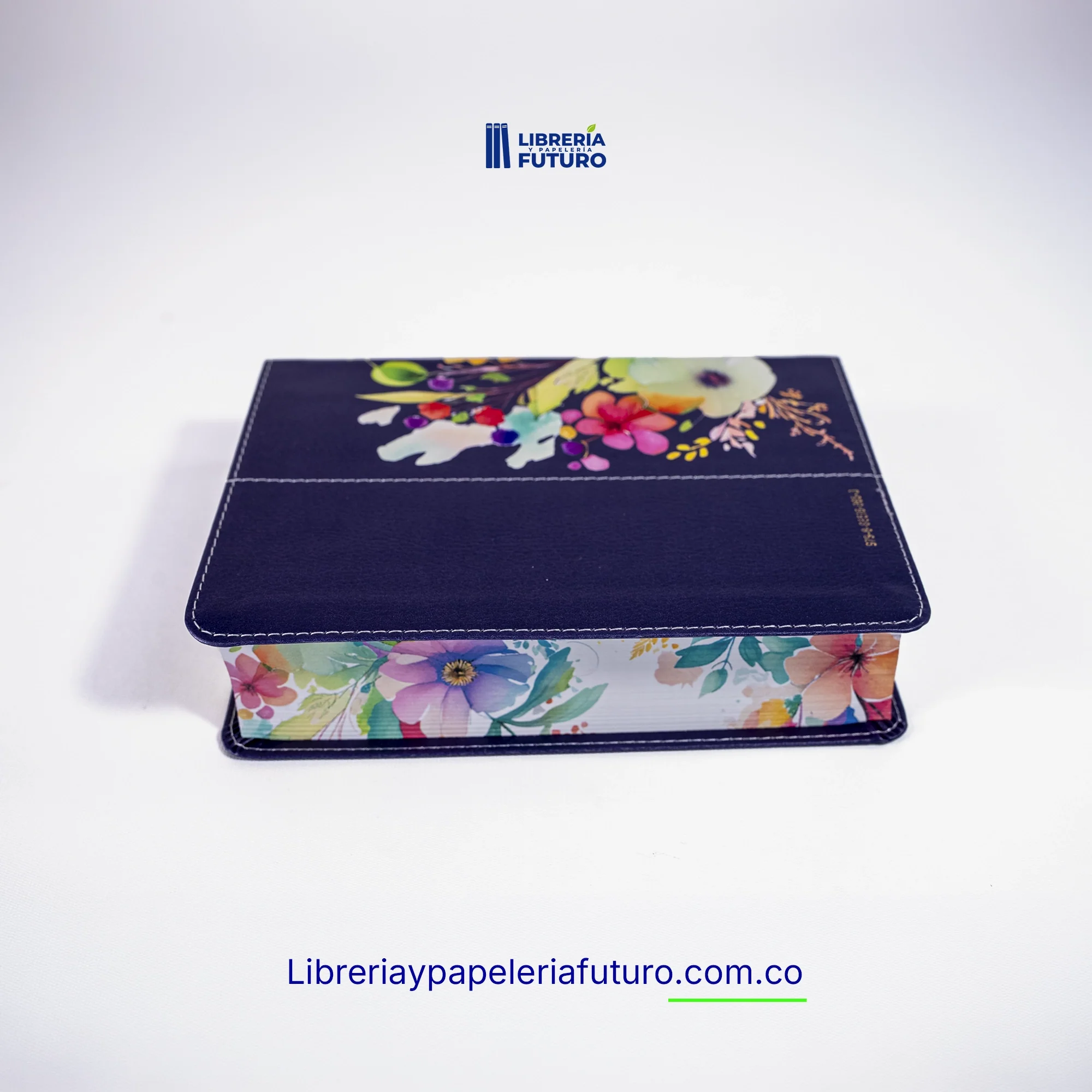 Biblia pequeña morada primavera - Image 3