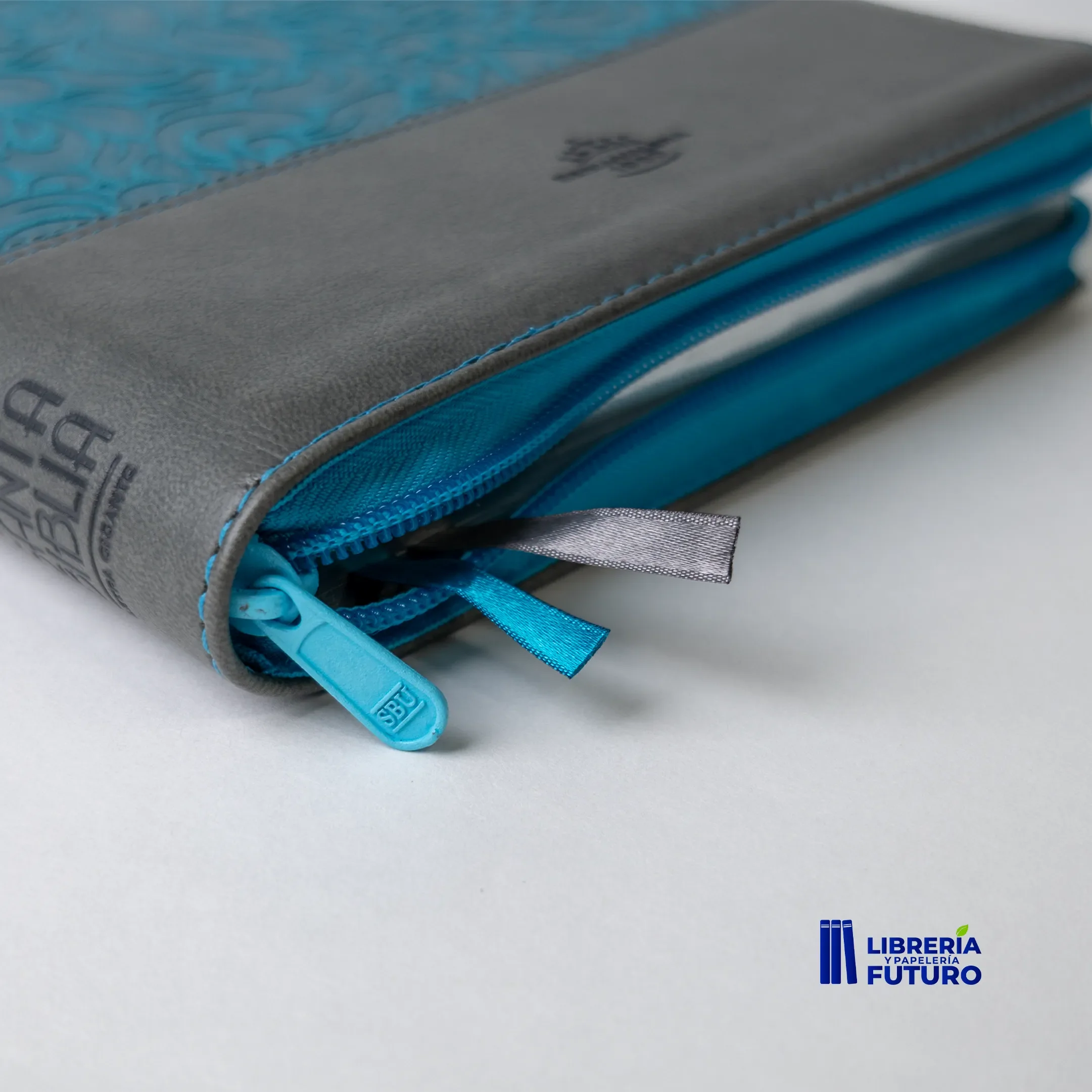 Biblia grande SBC azul - Image 9